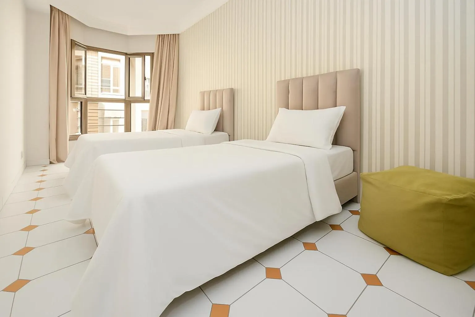 Cozy 2 Bedroom Gauthier Oasis Casa Blanca 0*,  Marruecos